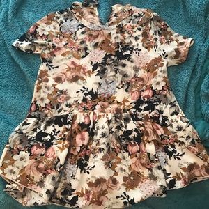 Brand new peplum floral shirt!